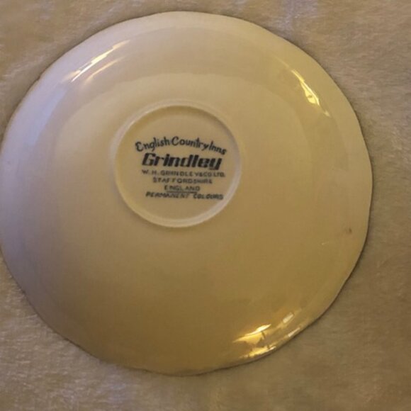 RARE Blue & White W. H. Grindley English Country Inns Teacup & Saucer: Used: #2 - Picture 4 of 9